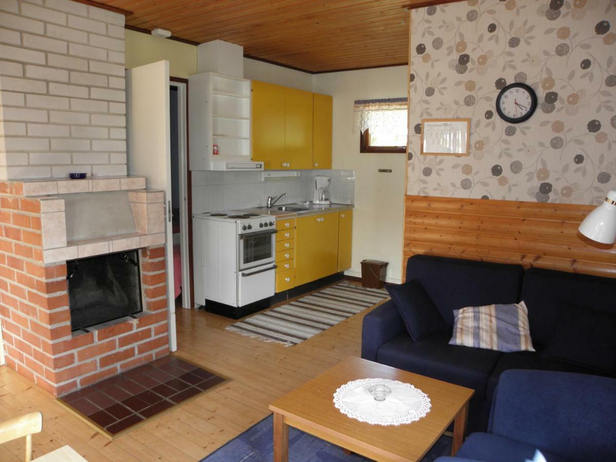 Soederoe Stugby Villa Finstrom Екстериор снимка